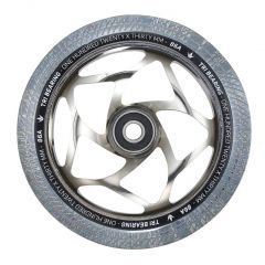 גלגל לקורקינט פעלולים Blunt Tri Bearing Wheel - Chrome/Clear 120mm x 30mm 